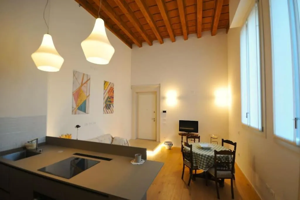 Domus Padova Palazzo Roccabonella Apartment 0*,
