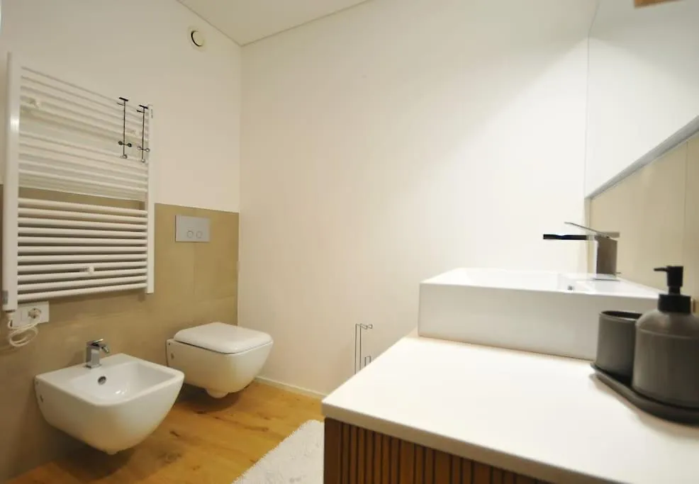 Domus Padova Palazzo Roccabonella Apartment 0*,  Italy